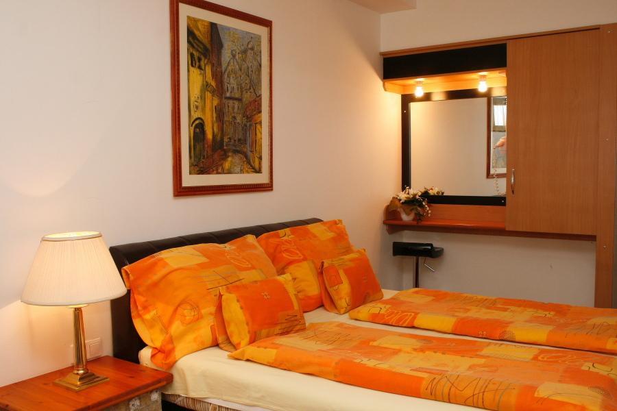 Motel 60 Hatvan Εξωτερικό φωτογραφία